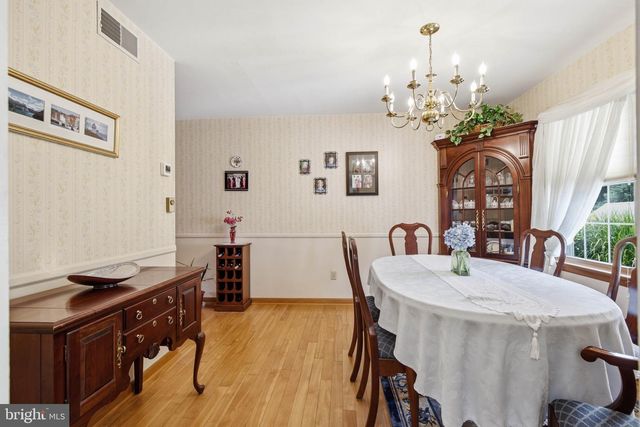 1007 BEAR CREEK RD, Elizabethtown, PA 17022