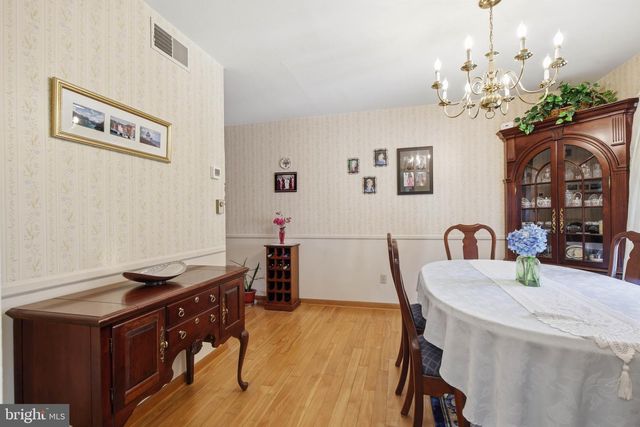 1007 BEAR CREEK RD, Elizabethtown, PA 17022