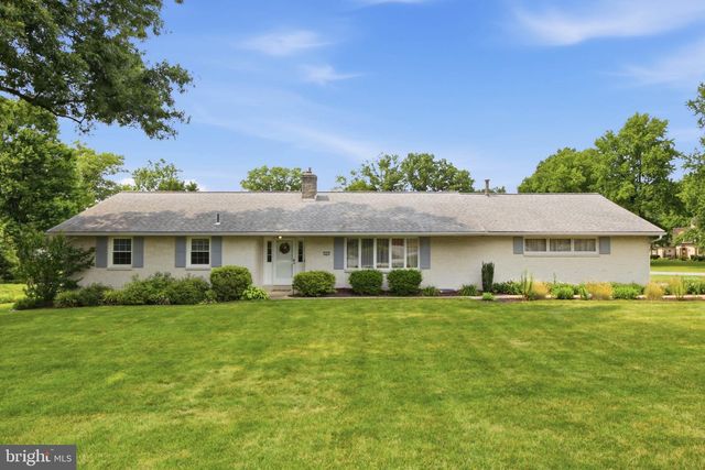 1007 BEAR CREEK RD, Elizabethtown, PA 17022