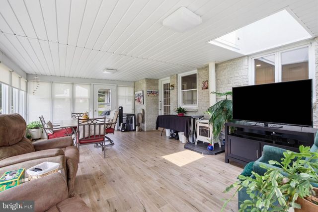1007 BEAR CREEK RD, Elizabethtown, PA 17022