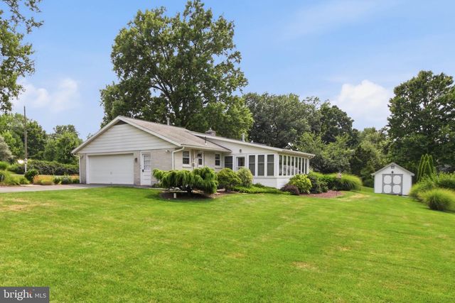 1007 BEAR CREEK RD, Elizabethtown, PA 17022