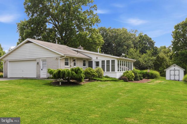 1007 BEAR CREEK RD, Elizabethtown, PA 17022