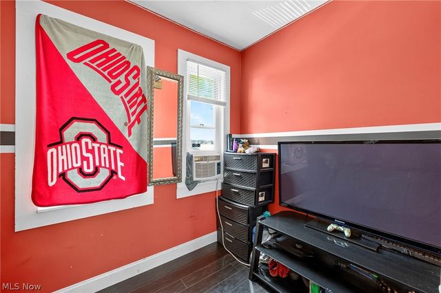 3525 W 49th Street, Cleveland, OH 44102