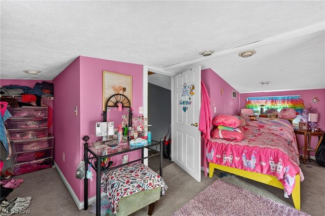 3525 W 49th Street, Cleveland, OH 44102