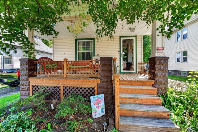 3525 W 49th Street, Cleveland, OH 44102
