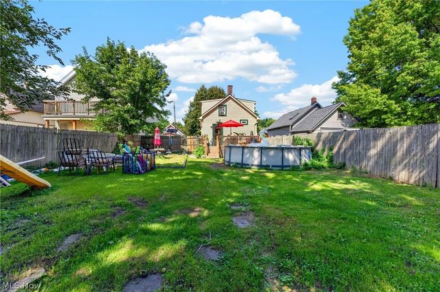 3525 W 49th Street, Cleveland, OH 44102