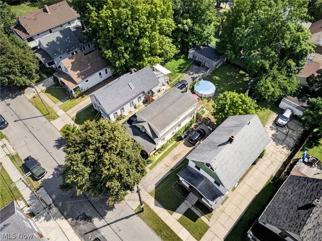3525 W 49th Street, Cleveland, OH 44102