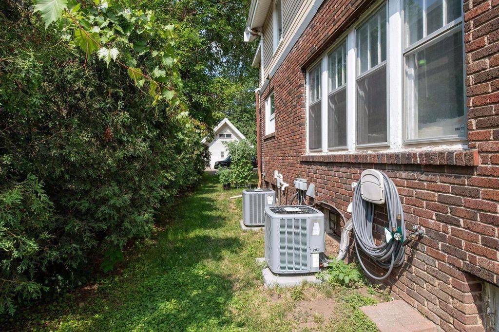 2732 Pillsbury Avenue S, Minneapolis, MN 55408 — photo 3