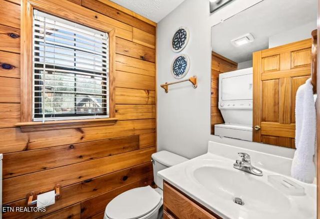 1615 Pinewood Way, Sevierville, TN 37862