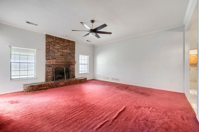 16018 University Drive, Forney, TX 75126