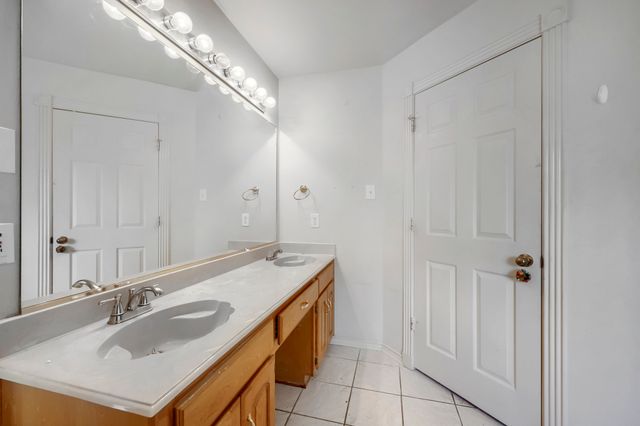 16018 University Drive, Forney, TX 75126