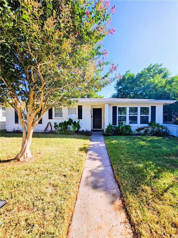 4837 Monette Dr, Corpus Christi, TX 78412 — exterior
