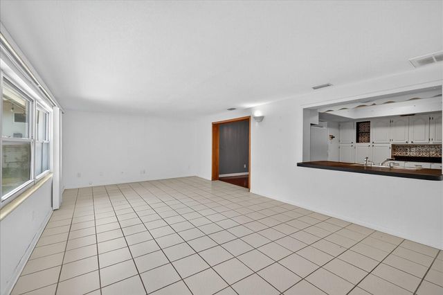 215 EDGEWATER DRIVE, Dunedin, FL 34698