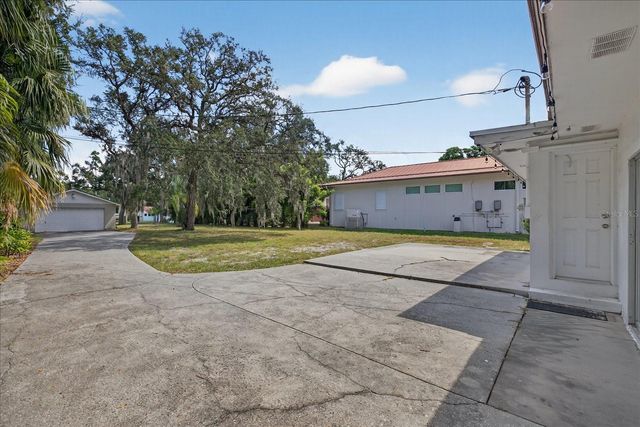 215 EDGEWATER DRIVE, Dunedin, FL 34698