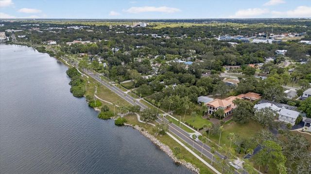215 EDGEWATER DRIVE, Dunedin, FL 34698