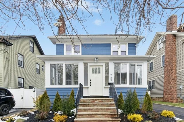 737 BAILEY AVE, Elizabeth City, NJ 07208