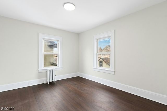 737 BAILEY AVE, Elizabeth City, NJ 07208