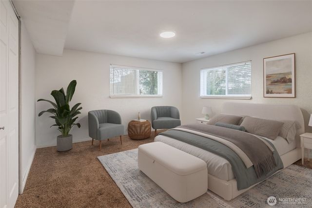 12418 SE 251st Place, Kent, WA 98030