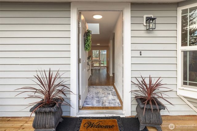 12418 SE 251st Place, Kent, WA 98030