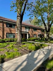 704 Dodge Avenue, Evanston, IL 60202