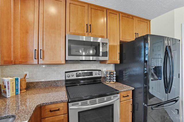 1803 Wheatfield Way, Miami Twp, OH 45140