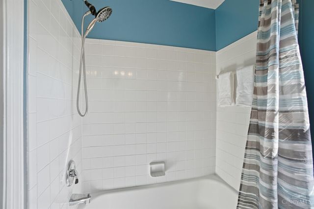 1803 Wheatfield Way, Miami Twp, OH 45140