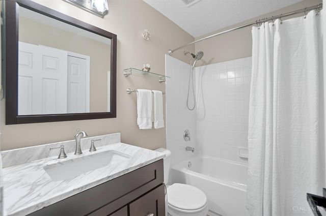 1803 Wheatfield Way, Miami Twp, OH 45140