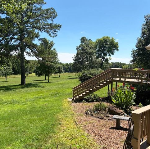 3429 Point Mason Rd, Big Sandy, TN 38221
