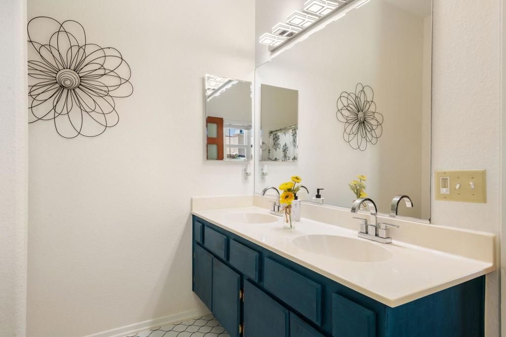 Image 13 of property listing at 69547 Northhampton Avenue, Cathedral City, CA 92234