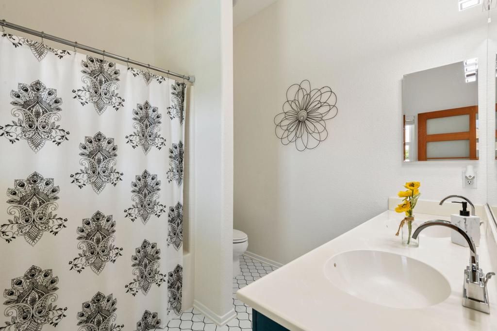 Image 14 of property listing at 69547 Northhampton Avenue, Cathedral City, CA 92234