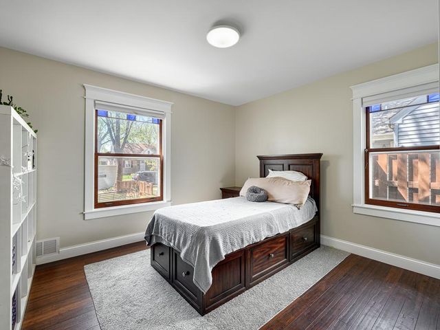 6037 11th Avenue S, Minneapolis, MN 55417