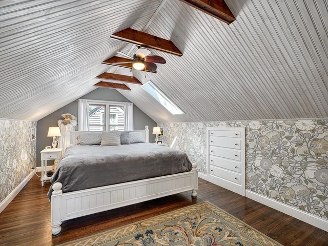 6037 11th Avenue S, Minneapolis, MN 55417