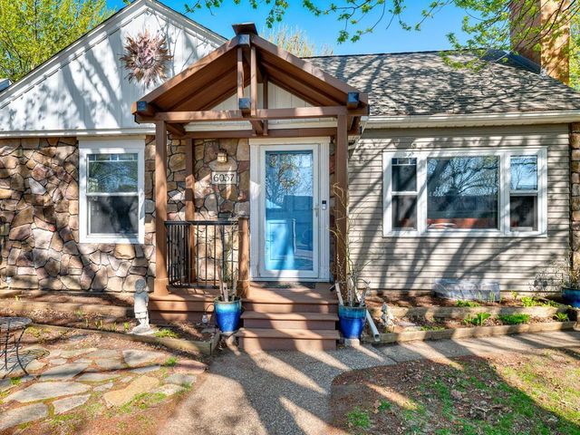 6037 11th Avenue S, Minneapolis, MN 55417