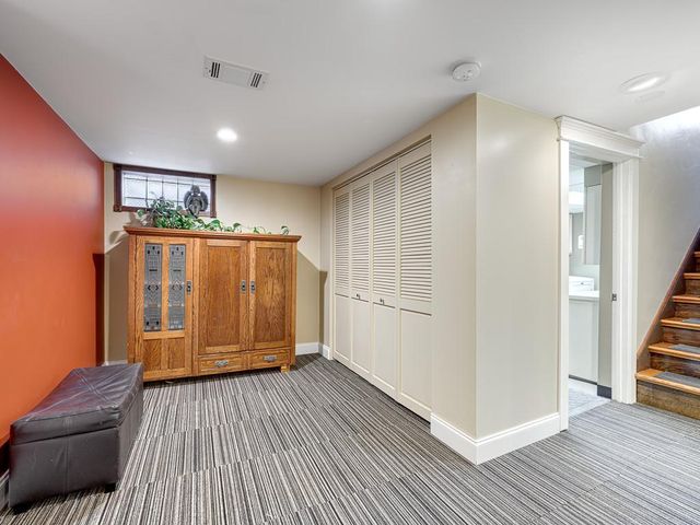 6037 11th Avenue S, Minneapolis, MN 55417