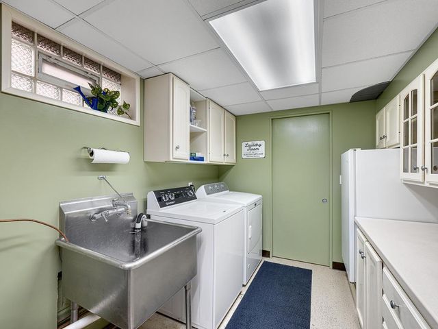 6037 11th Avenue S, Minneapolis, MN 55417