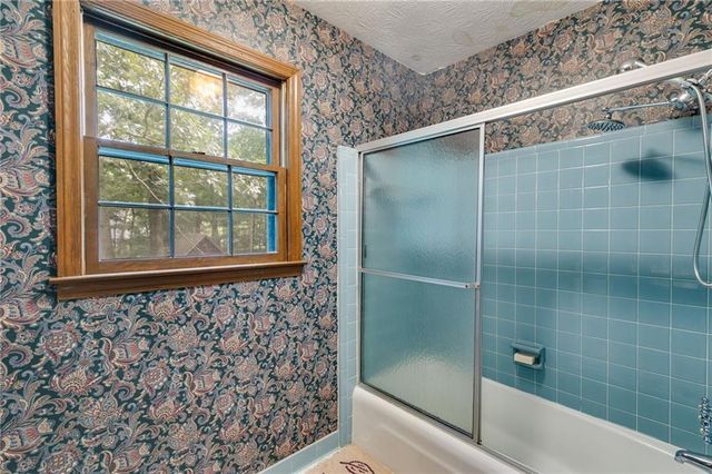 5471 S Lake Drive, Douglasville, GA 30135