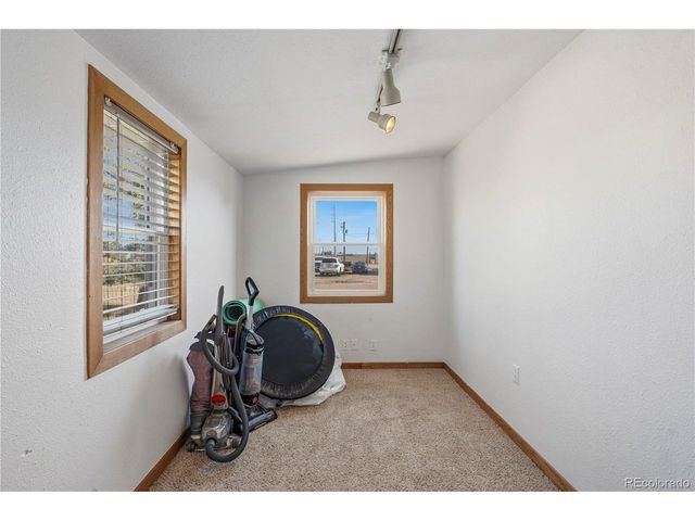 40527 County Road 37, Ault, CO 80610