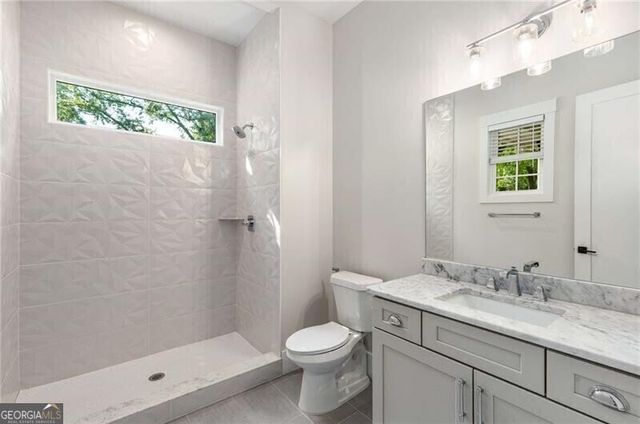 1006 Northcliffe Drive NW, Atlanta, GA 30318