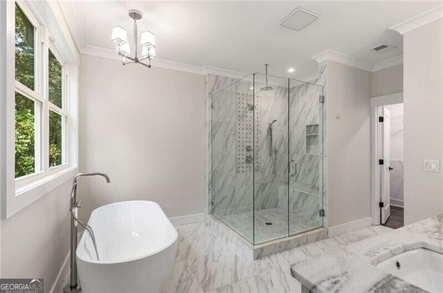 1006 Northcliffe Drive NW, Atlanta, GA 30318