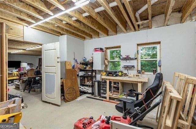 1006 Northcliffe Drive NW, Atlanta, GA 30318