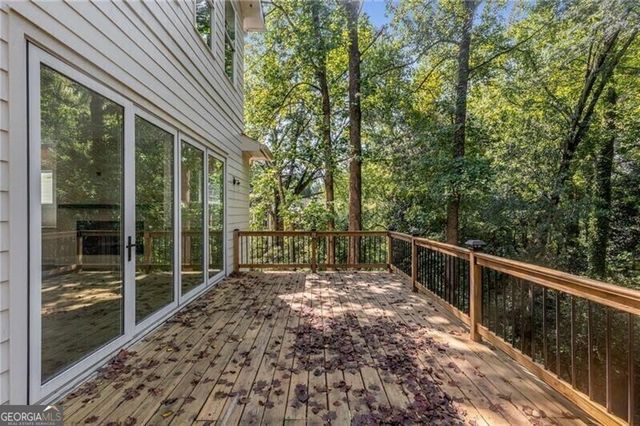 1006 Northcliffe Drive NW, Atlanta, GA 30318