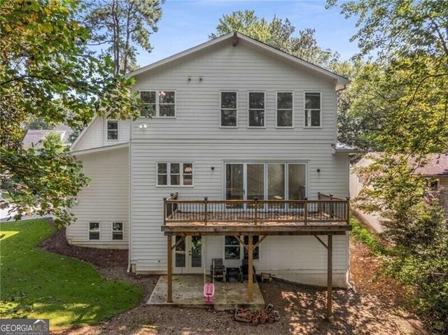 1006 Northcliffe Drive NW, Atlanta, GA 30318