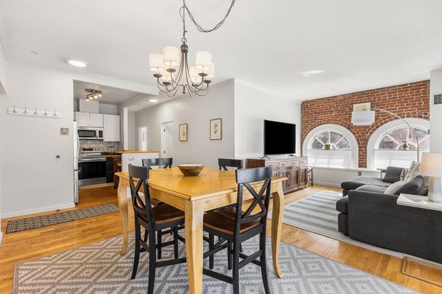 106 13th St 202, Boston, MA 02129