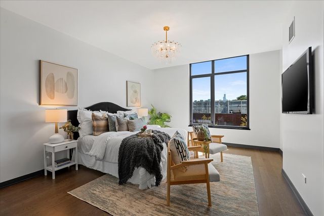 540 W Webster Avenue 311, Chicago, IL 60614