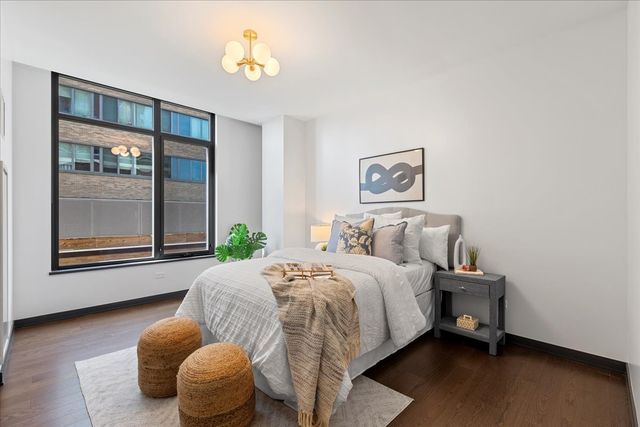 540 W Webster Avenue 311, Chicago, IL 60614