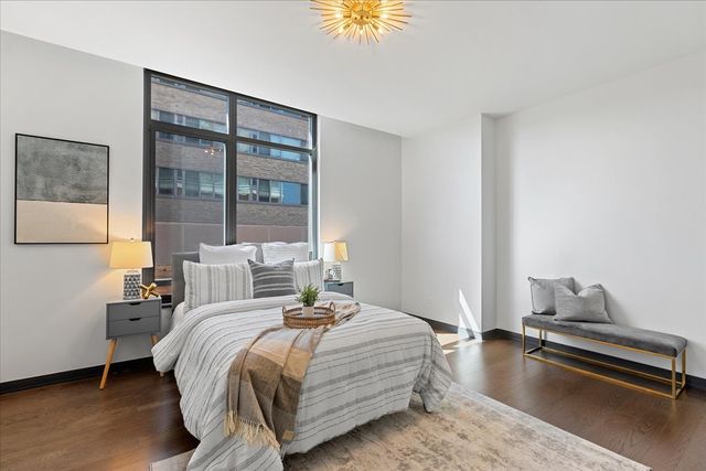 540 W Webster Avenue 311, Chicago, IL 60614