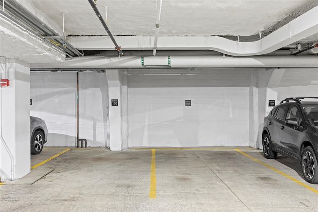 540 W Webster Avenue 311, Chicago, IL 60614