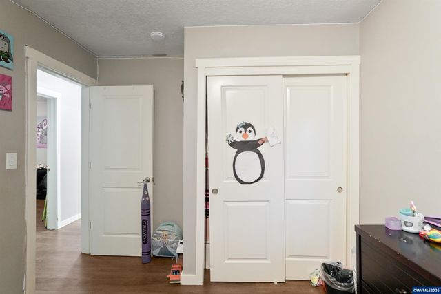 1425 Marshall Dr SE, Salem, OR 97302