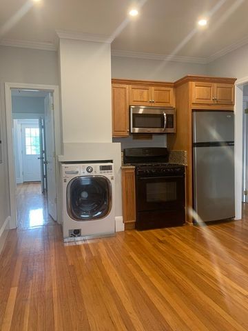 61 Granite Avenue 2, Boston, MA 02124