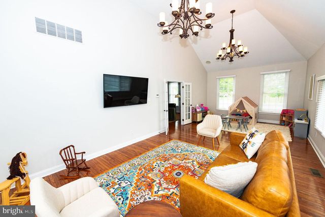 301 PRESCOTT DR, Chester Springs, PA 19425